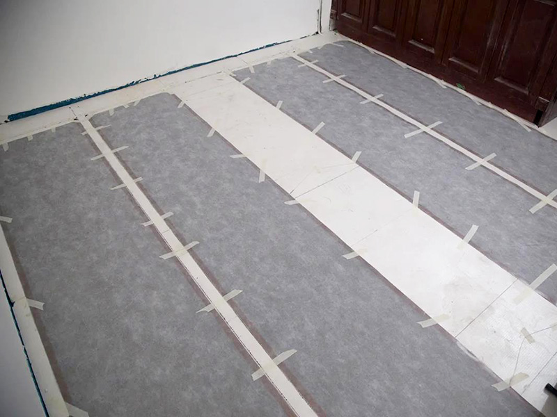 我們?cè)谘b修家庭時(shí),一般都會(huì)采購(gòu)自己喜歡的瓷磚,有些是根據(jù)喜愛(ài),有些則是根據(jù)功能進(jìn)行選購(gòu),其中發(fā)熱瓷磚是非常火熱的產(chǎn)品,那么它好用嗎?